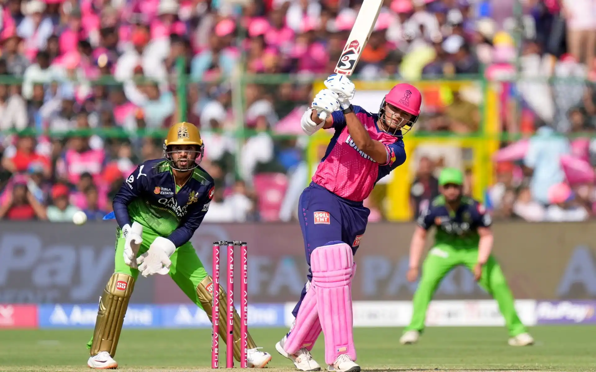 RR vs RCB Live Updates: IPL 2025 Match Score, Live Streaming, Toss Update, Highlights