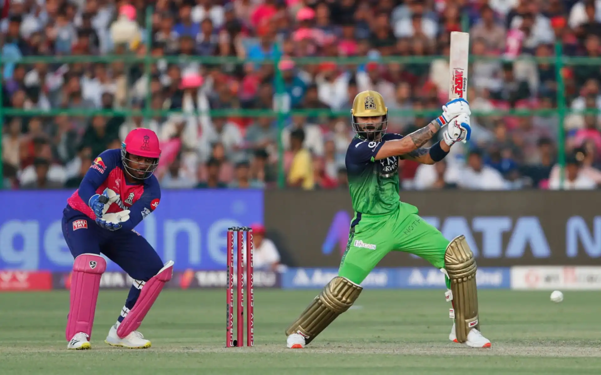 Virat Kohli vs RCB (Source: AP Photos)