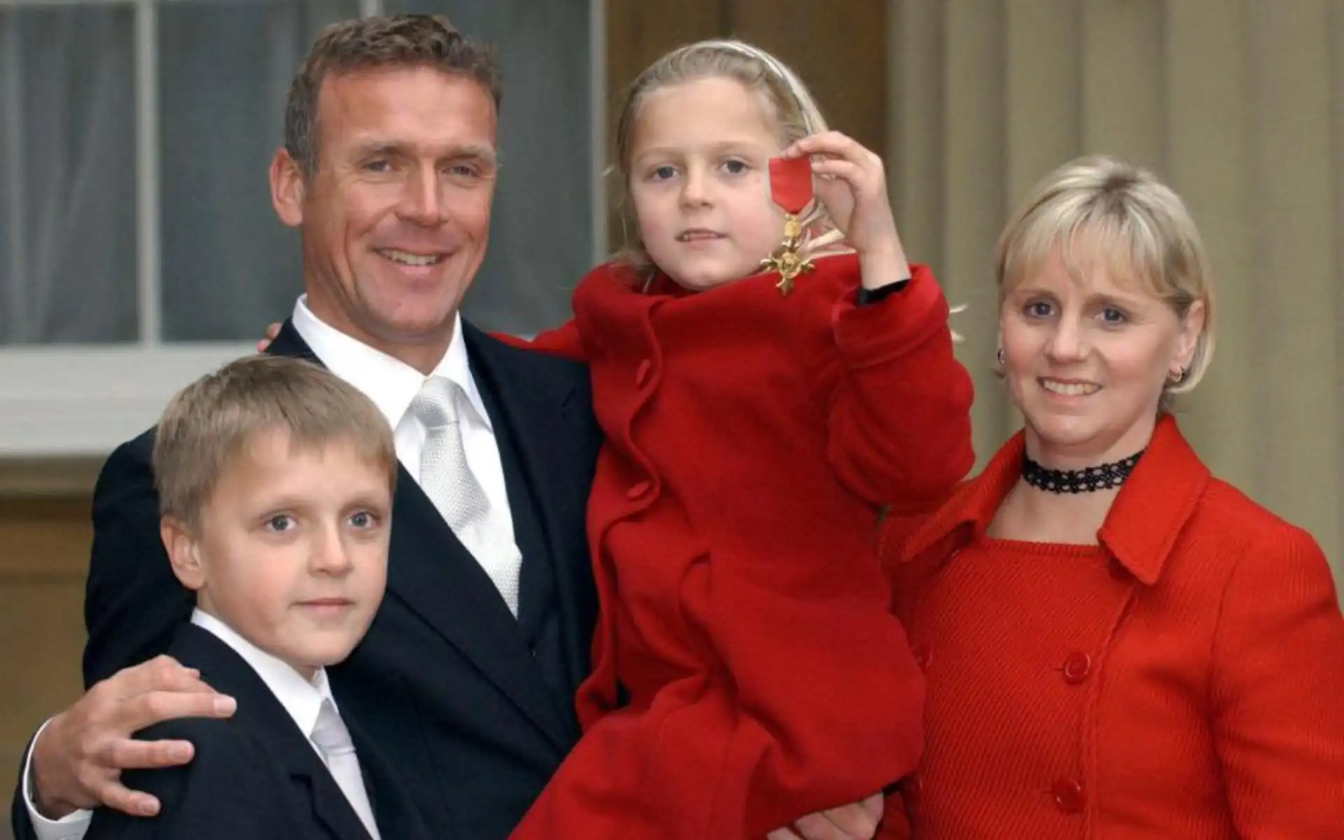 England Legend Alec Stewart's Wife Loses Long Battle With Cancer