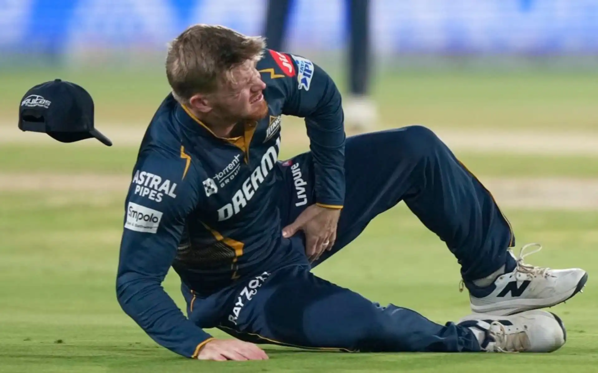 Glenn Phillips after his injury (Source:@IPLT20.com)