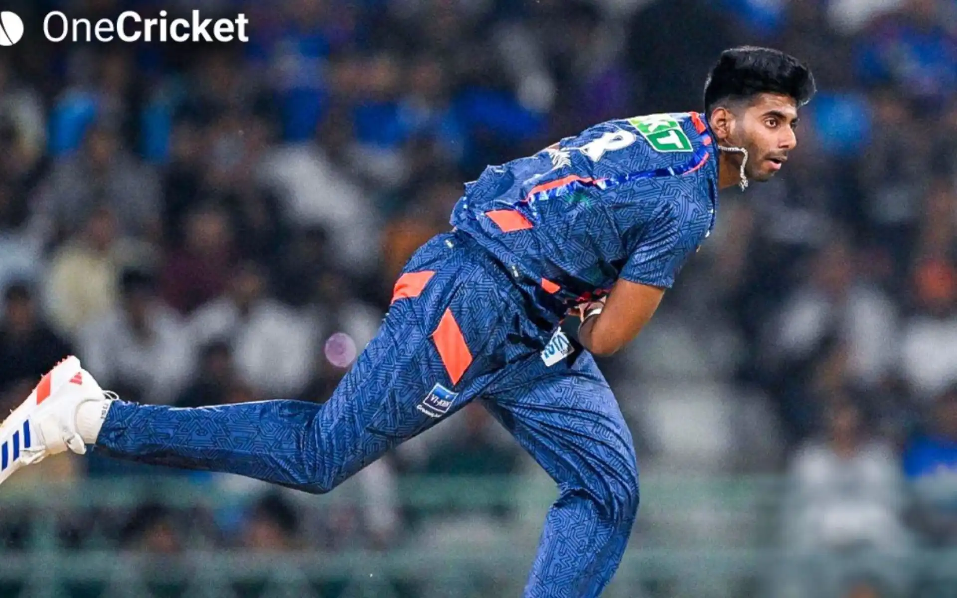 Mayank Yadav in action [Source: @OneCricketApp/X]