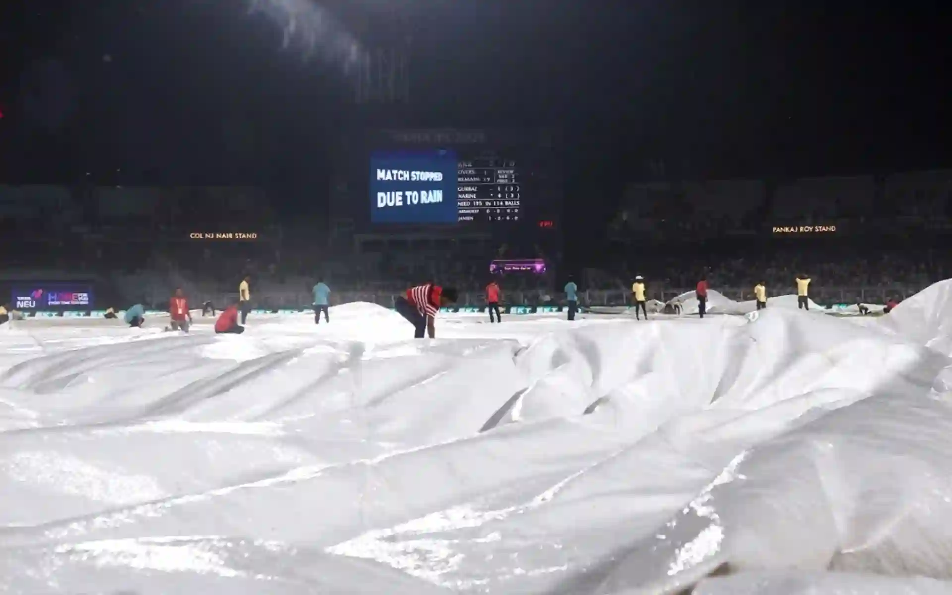 "6 Guys Launched Up In Air" Matthew Hayden Recounts Chaotic Wild Storm At Eden Gardens