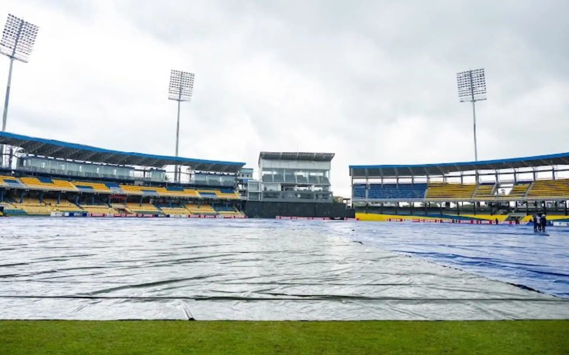 Colombo weather update [Source: @DanuskaAravinda/x.com]
