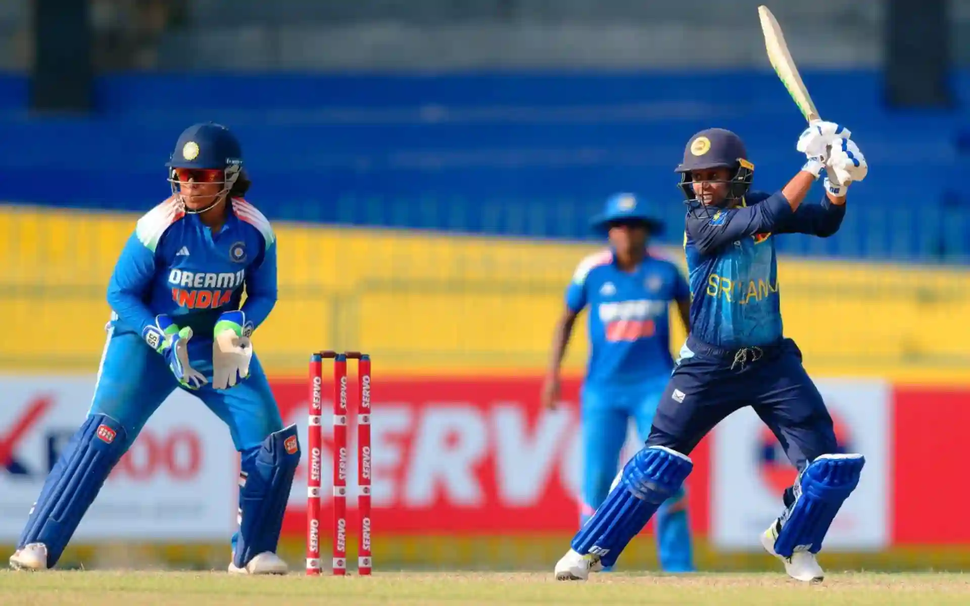 Nilakshi's Late Blitz Stuns India As Sri Lanka Pull Off Historic Chase In 4th ODI