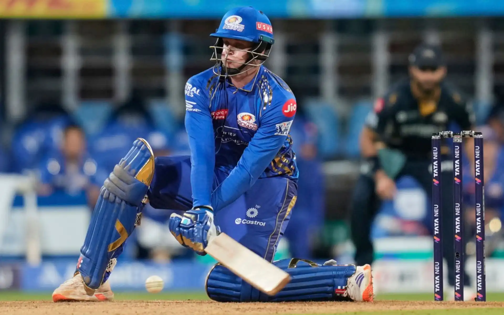 Bosch suffers concussion [Source: AP Photo]
