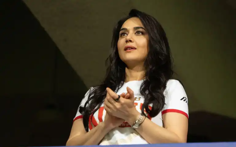 Punjab Kings Preity Zinta (@CricketNDTV)