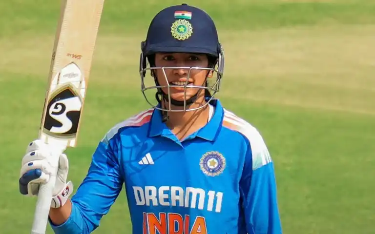Smriti Mandhana smashed a 100 vs SL [Source: @AshishNavle/X]
