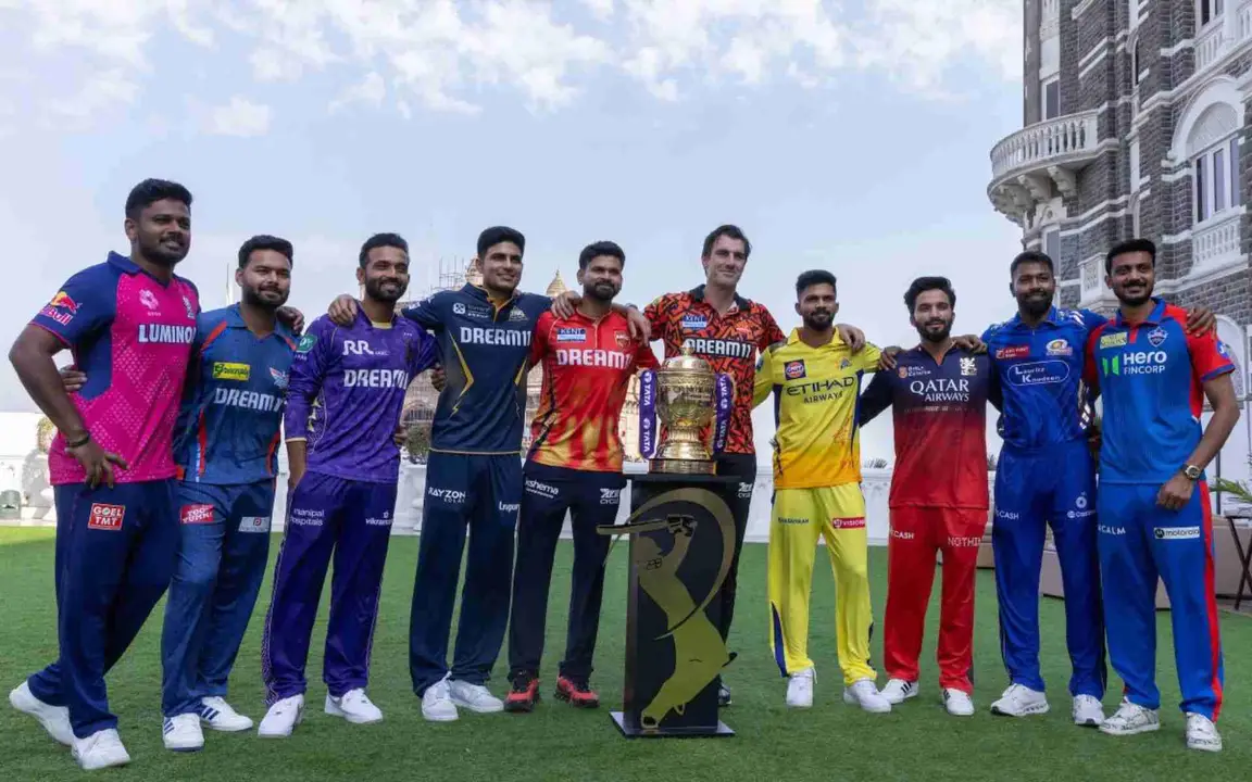 IPL captains with trophy (Source: @_SatyaPrakash08/X.com)