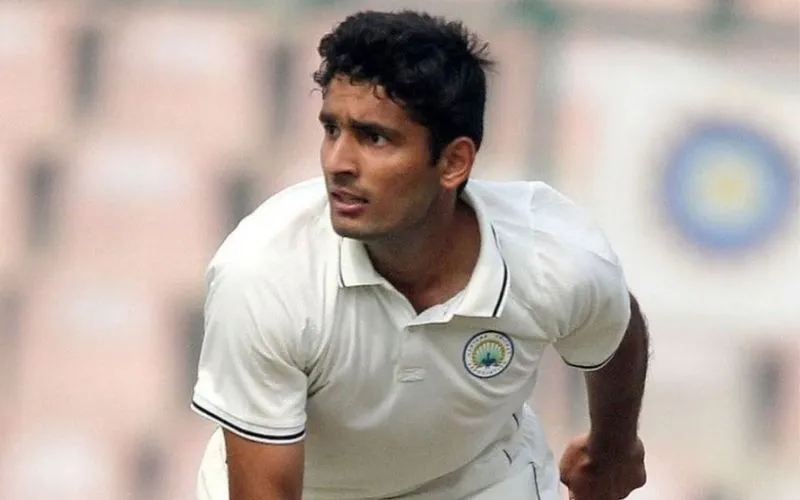Anshul Kamboj in Ranji Trophy [Source: @Saabir_Saabu01/x.com]