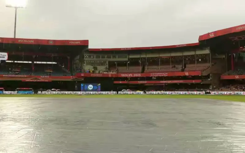 RCB Vs PBKS rain marred game [Source: @iplt20.com]

