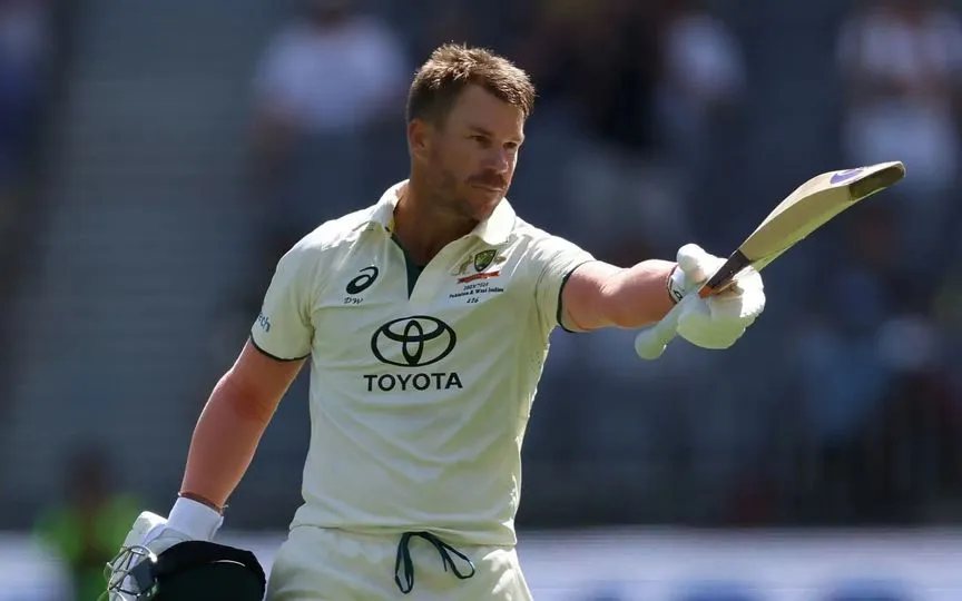 David Warner in action [x.com]
