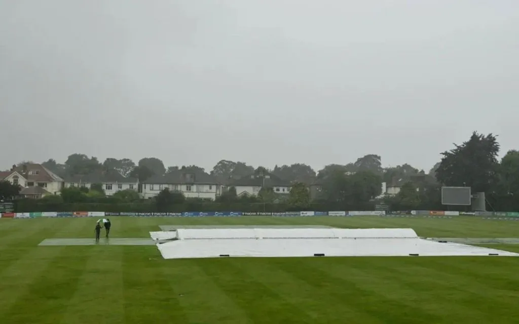 Clontarf Cricket Club [Source: @incredibleiretout/X]