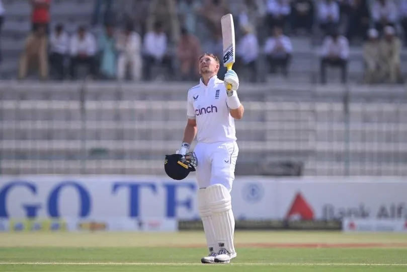 जो रूट [Source: @CricCrazyJohns/x,com]
