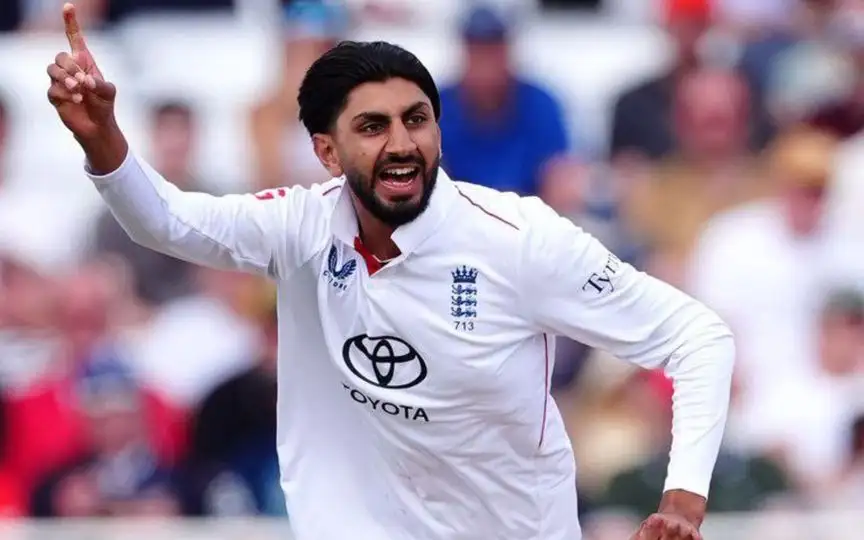 Shoaib Bashir celebrating a wicket on Day 2 [Source: @Cric_records45/x]