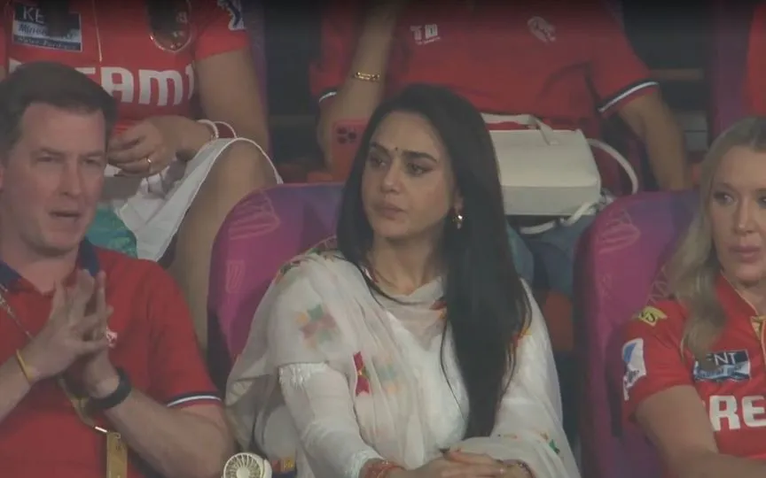 Preity Zinta upset with PBKS' performance [Source: @MemePatakha23/x.com]