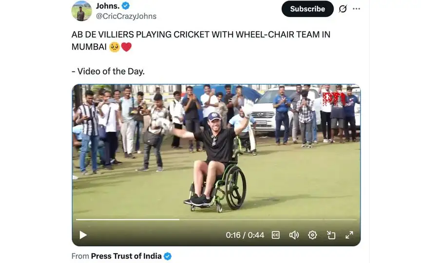 ABD plays wheelchair cricket [Source: @CricCrazyJohns/X.com]
