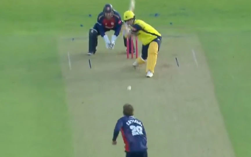 Dewald Brevis hitting six (Source:@StanMSD/X.com)