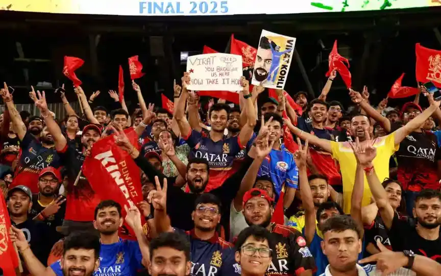 100 Mobiles Stolen, Entry Without Tickets; IPL 2025 Final Marred With Chaos