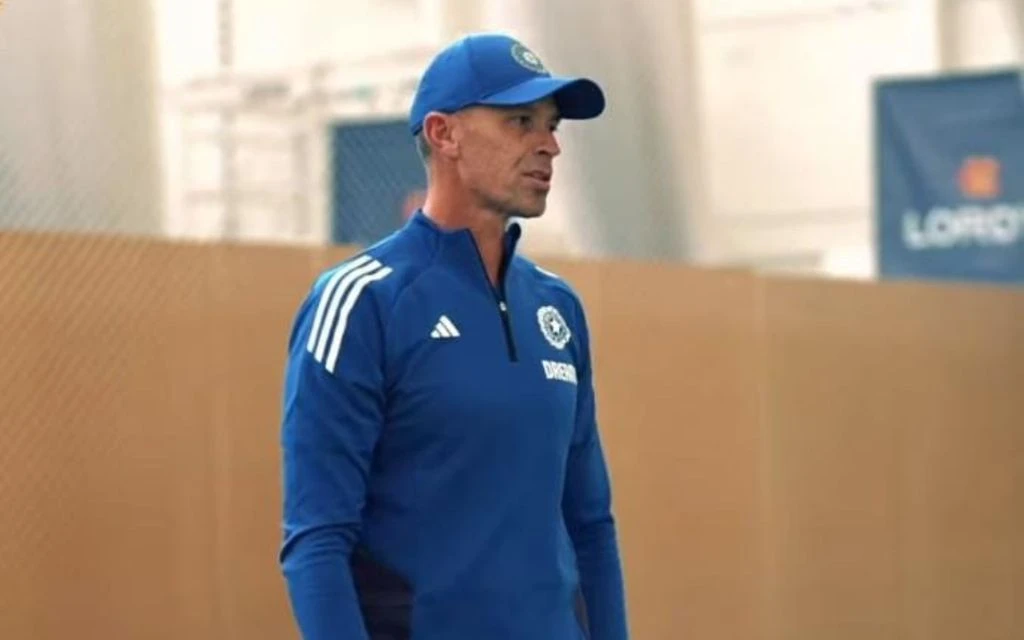 Adrian le Roux. [Source - BCCI/x.com]