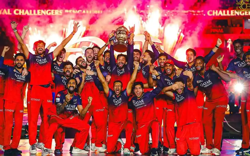 RCB टीम (Source: @RCB/X.com)