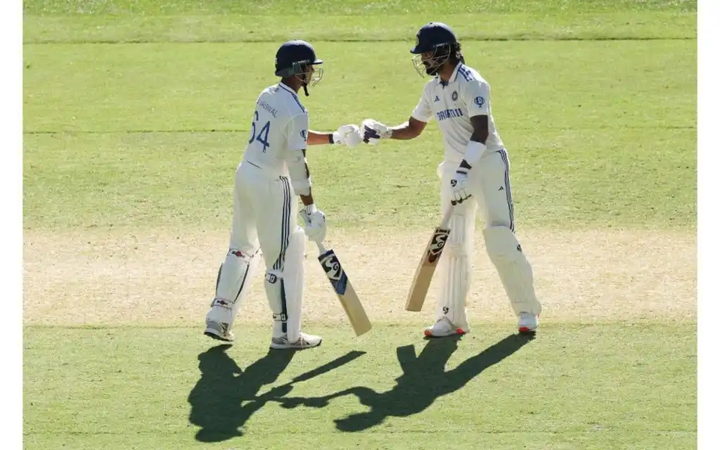 Jaiswal, KL Rahul to learn from Australia? [Source: @mufaddal_vohra/x.com/]
