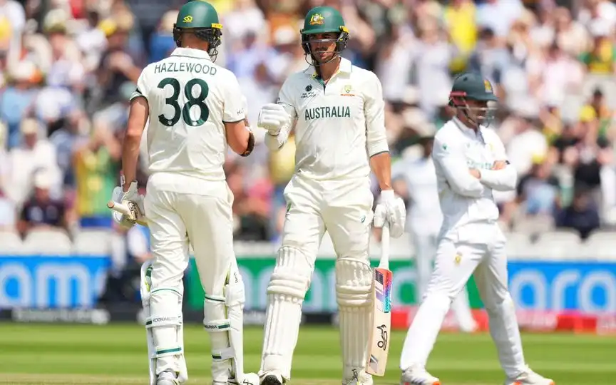 Mitchell Starc's fifty - (Source : AP)