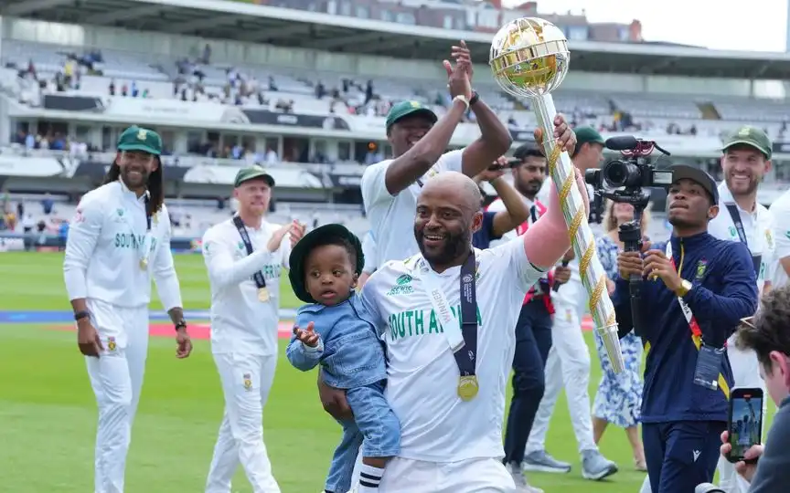 Temba with his son - (Source : AP)
