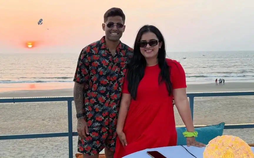 Suryakumar Yadav shared picture with wife Devisha Shetty (Instagram/surya_14kumar)