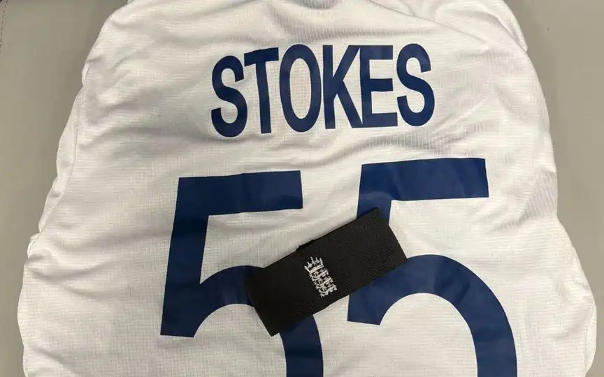 Why Are Players Wearing Black Armbands In India Vs England 1st Test At Headingley?