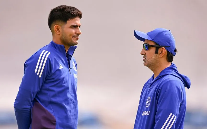 Gautam Gambhir and Shubman Gill having a chat (Source: PTI)