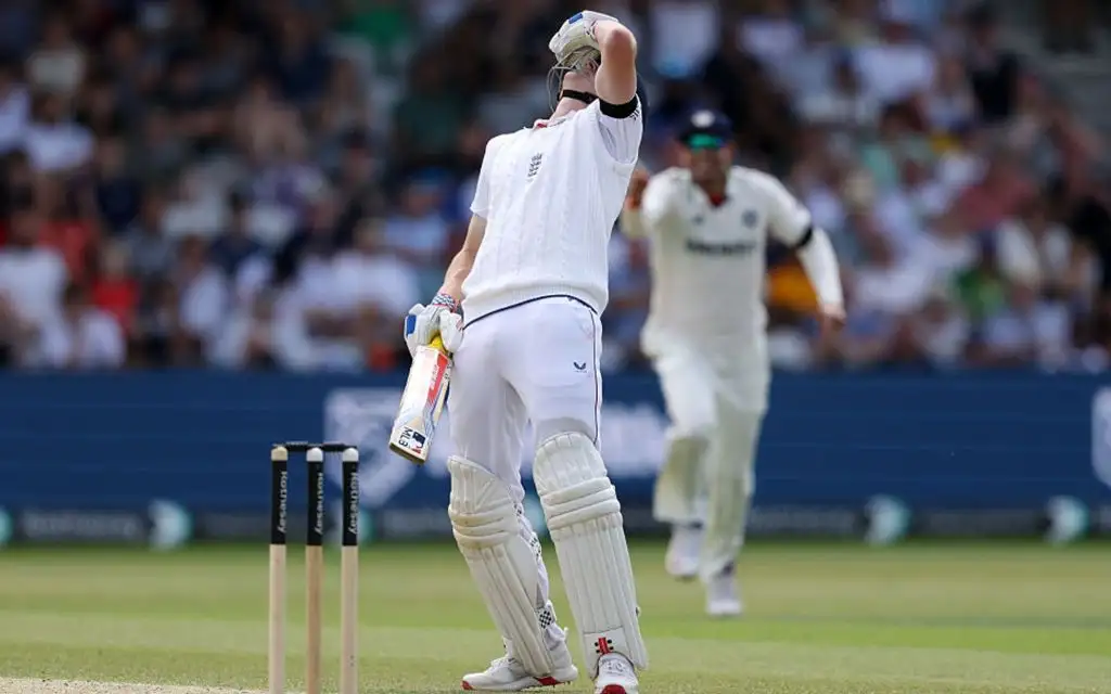 Harry Brook falls on 99 - (Source : @Cricbuzz/X.Com)
