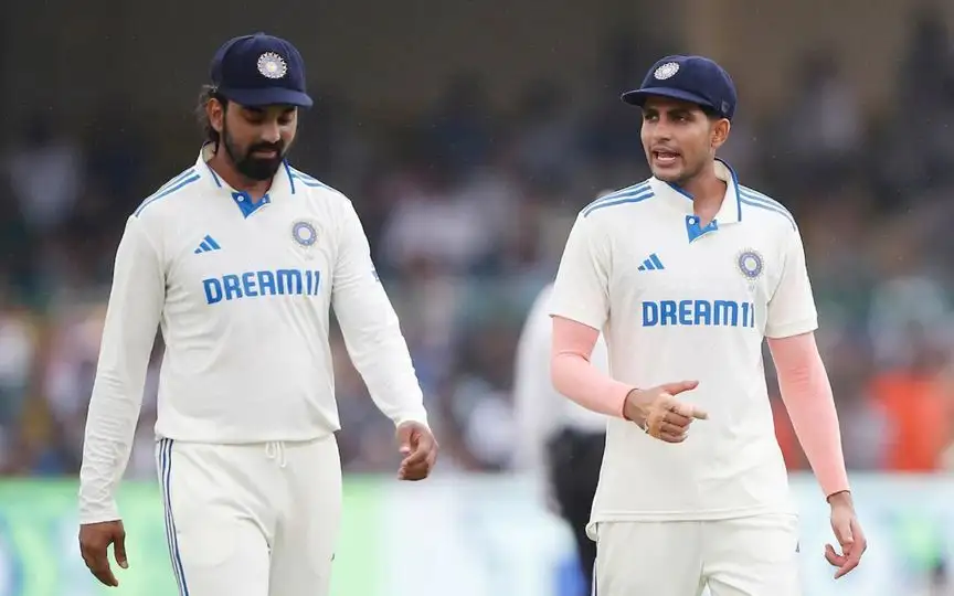 KL Rahul and Shubman Gill (Source:@EngLiterature_E,x.com)