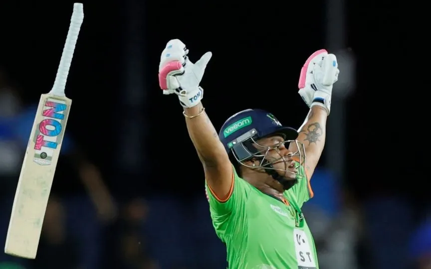 Hetmyer celebrates after 18 ball fifty in MLC 2025 clash [Source: @SaviorLezner/X.com]