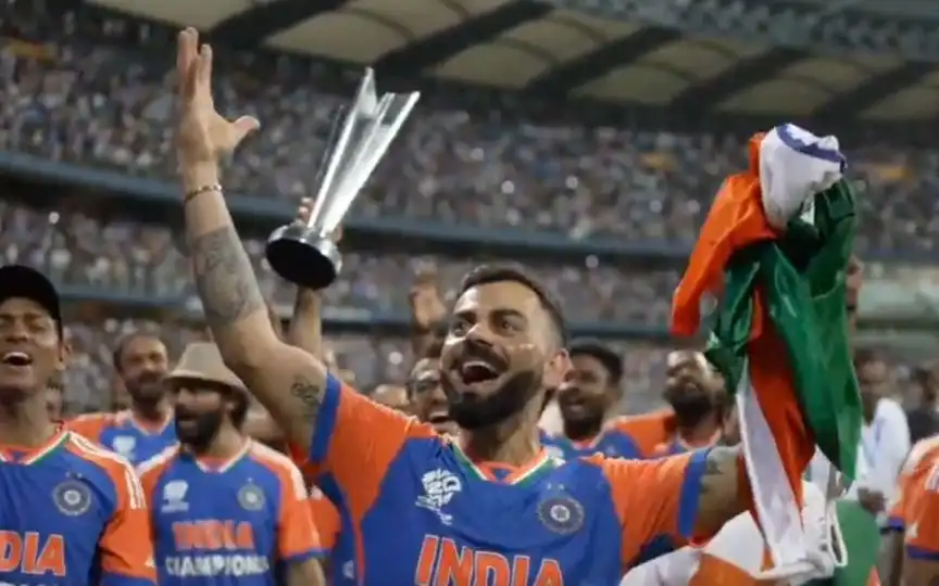 Virat Kohli vibed to Vande Mataram with crowd [Source: @BCCI/X.com]