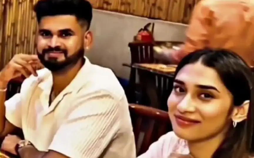 Shreyas Iyer with rumoured girlfriend Trisha Kulkarni (Instagram)