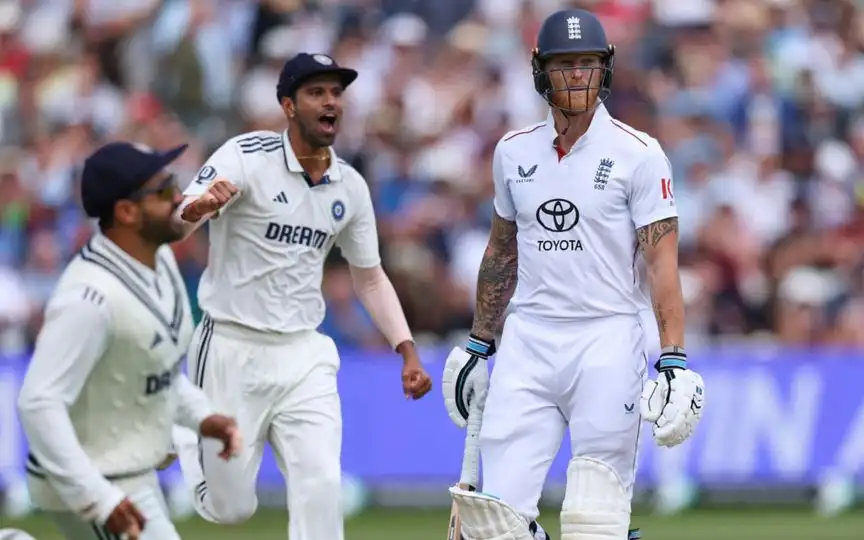 How many runs do ENG need to avoid follow-on [Source: AP Photo]
