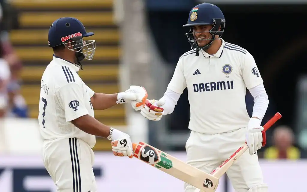 Shubman Gill and Rishabh Pant [Source: @BCCI/x]