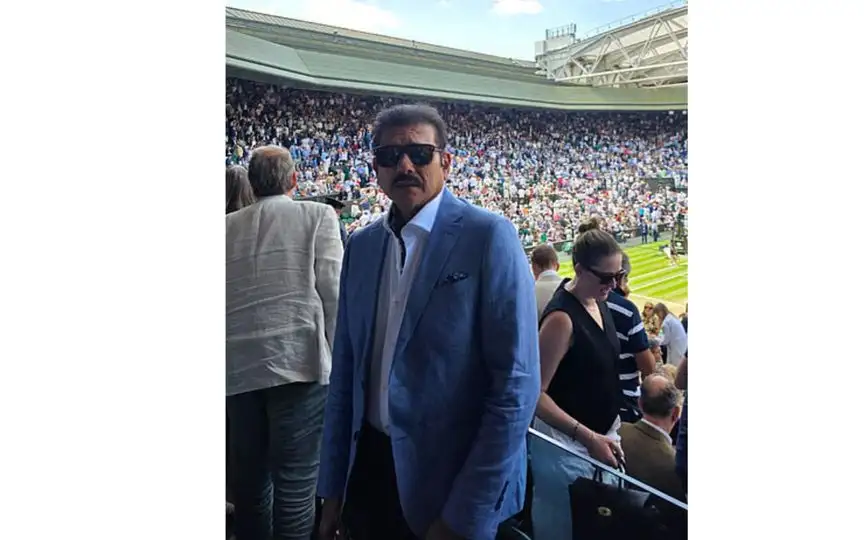 Sachin Tendulkar at Wimbledon 2025 (Source:@TheeCricketGuyy,x.com)