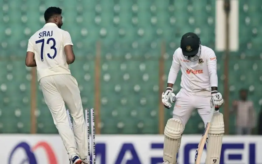 Mohammed Siraj getting the better of Litton Das [Source: @thefield_in/x.com]