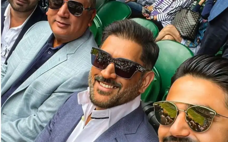 MS Dhoni Wimbledon - (Source: @MSDhoniFanClub/X.com)
