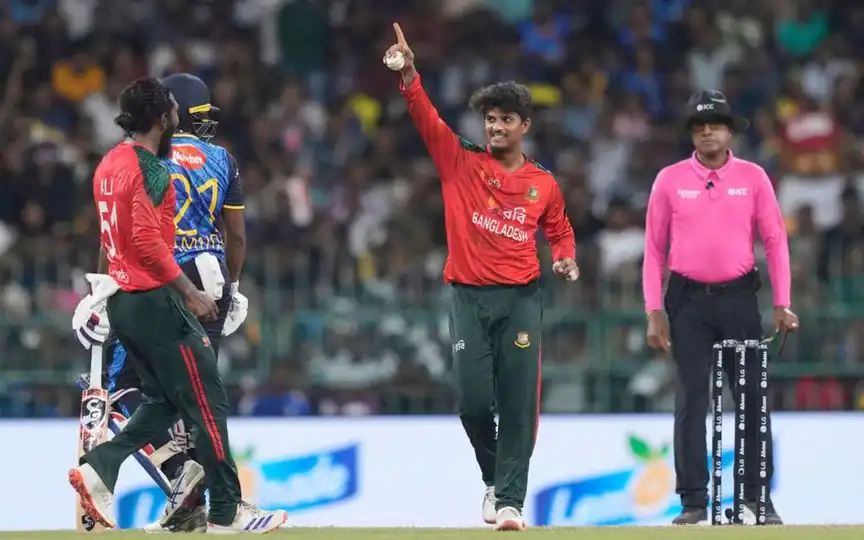 Mahedi Hasan in action [Source: AP]