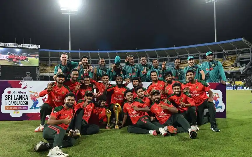 Bangladesh Celebrating - (Source : @LittonDas/X.com)