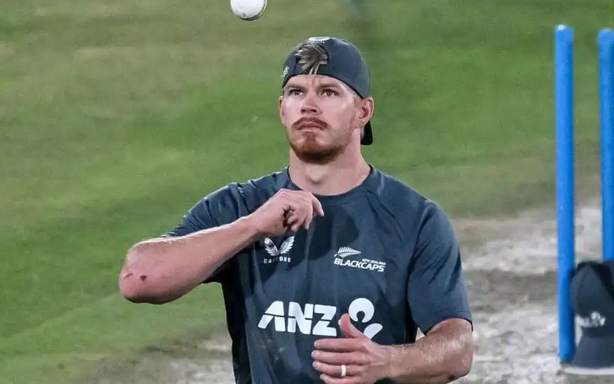 Glenn Phillips [Source: @dhruvv269/x.com]
