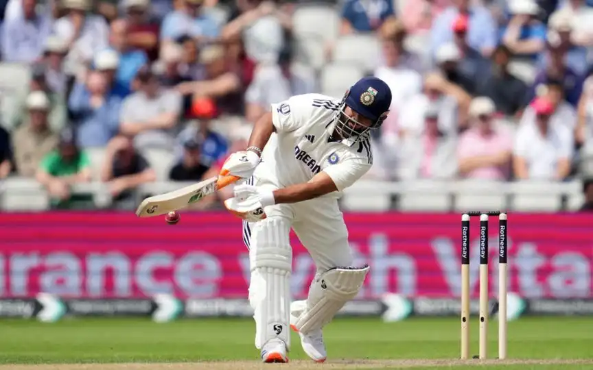 Pant goes past Rohit [Source: AP Photo]
