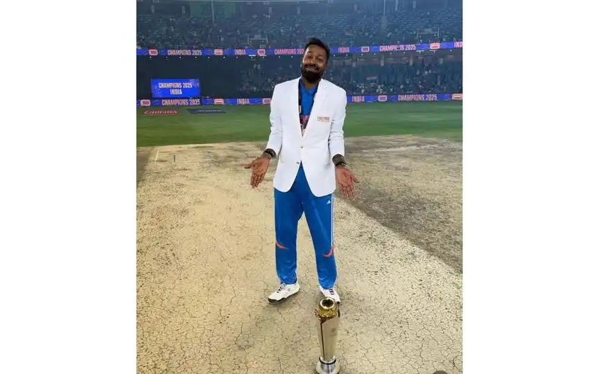 [Source: @hardikpandya93/instagram.com]