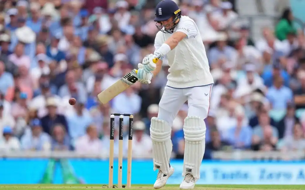 Joe Root against India in Oval Test (Source: AP Photos)