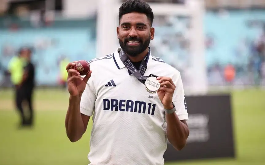 Siraj fifer - (Source: @AFP)