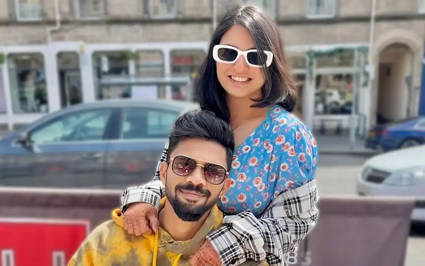 Ruturaj Gaikwad's Wife, Utkarsha Pawar (Source;@doncricket_,x.com)