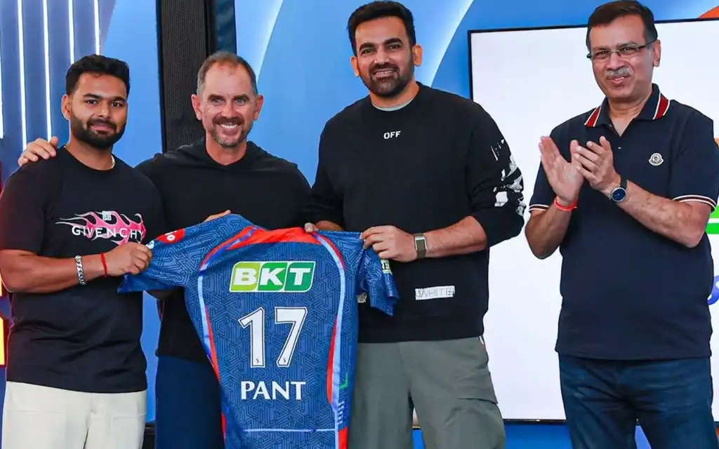 LSG ends partnership with Zaheer [Source: @mufaddal_vohra/x.com]
