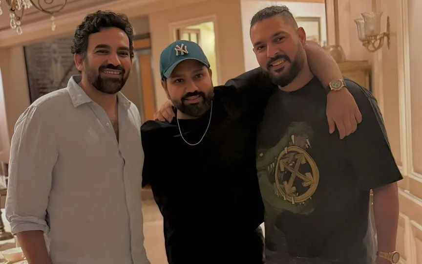 Zaheer Khan With Rohit Sharma and Yuvraj Singh (Source: @rushiii_12/x.com)